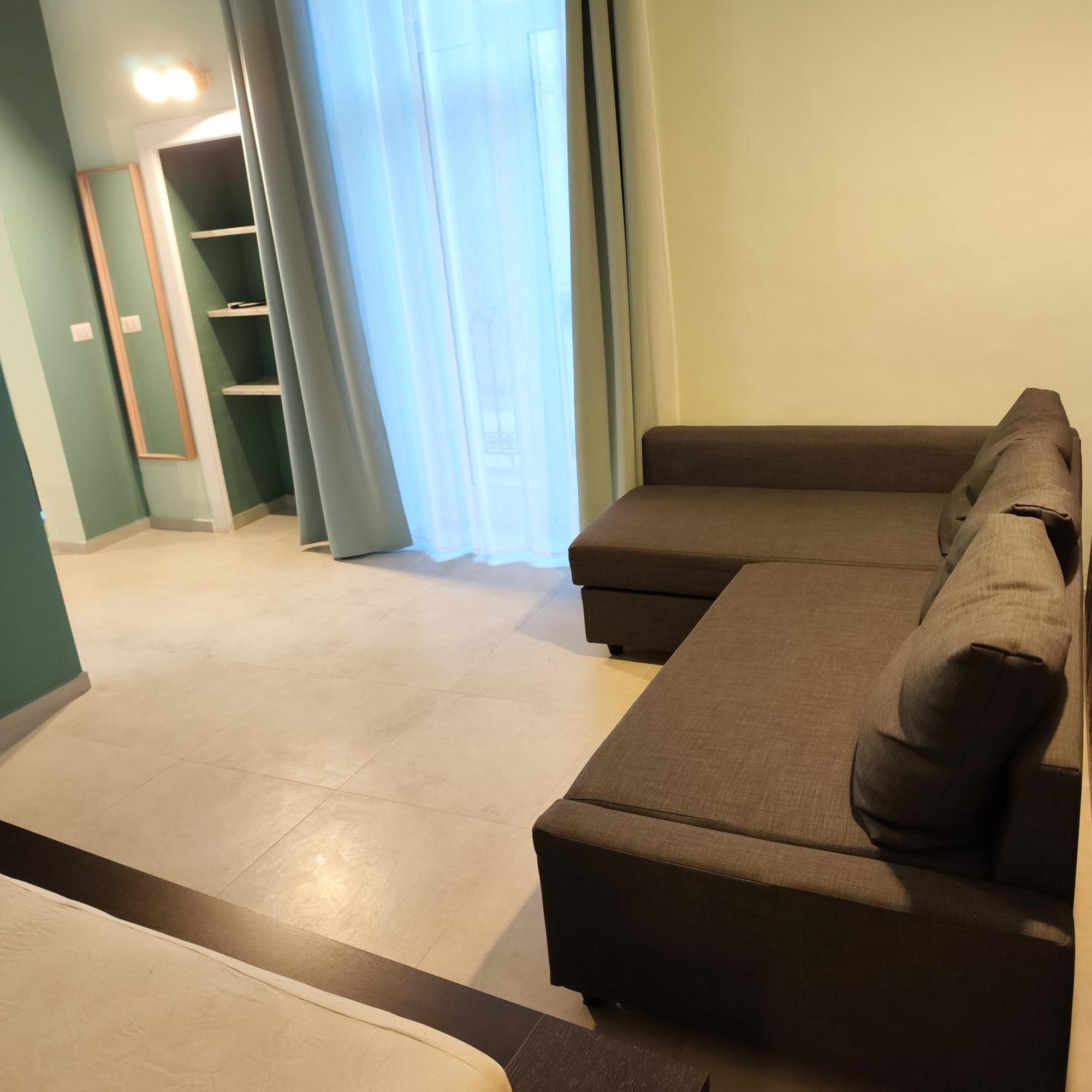 Mistral130 Apartment Bari Exterior photo